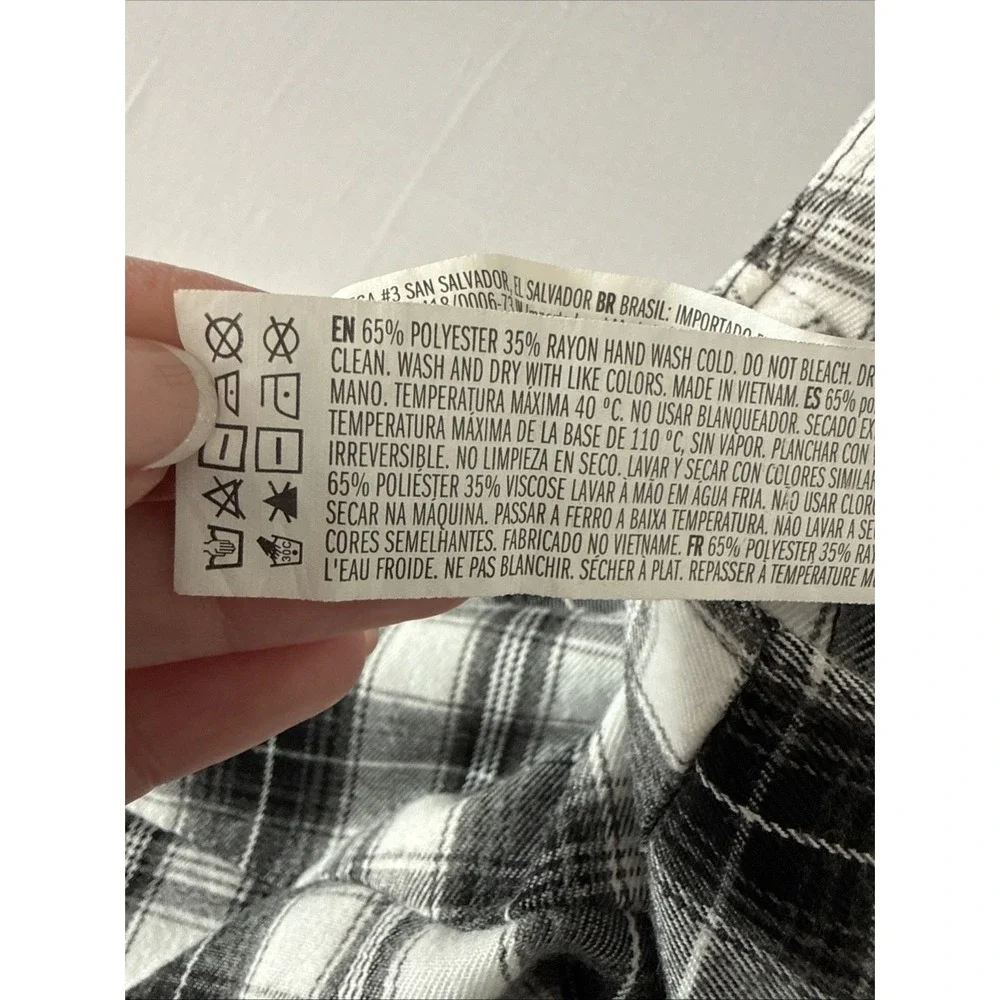 Forever 21 Black White Plaid Pleated Mini Skirt M Schoolgirl Academia Preppy - Picture 5 of 10